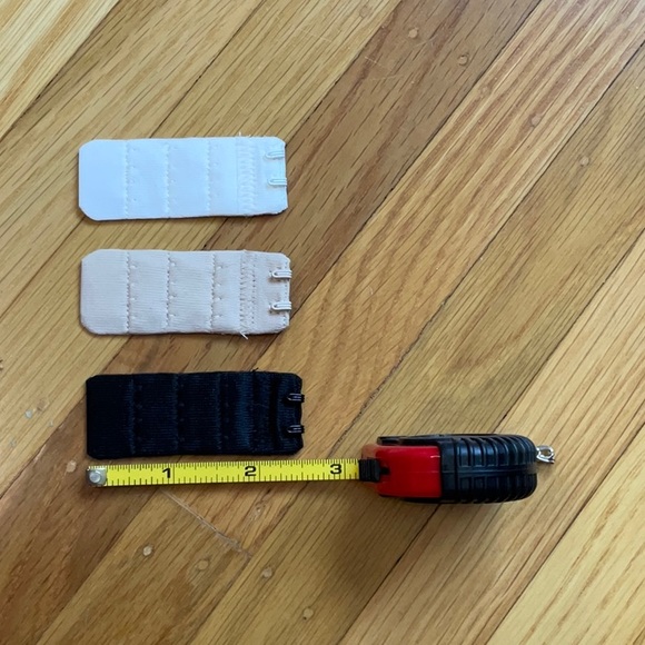 Fashion First Aid Bra Extenders - Picture 3 of 4